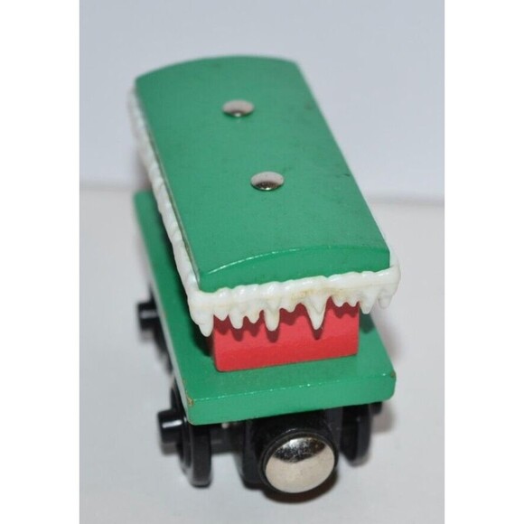 Thomas The Train Winter Caboose Wooden Railway Friends Season Greetings - Picture 3 of 7